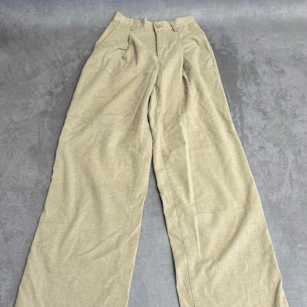 Urban outfitters tan high rise wide leg pleated pants size XS old money casual